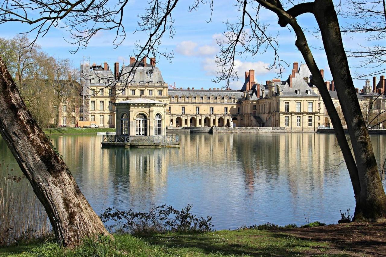Le Denecourt - A Deux Pas De La Gare Et De La Foret De Fontainebleau 雅芳 外观 照片